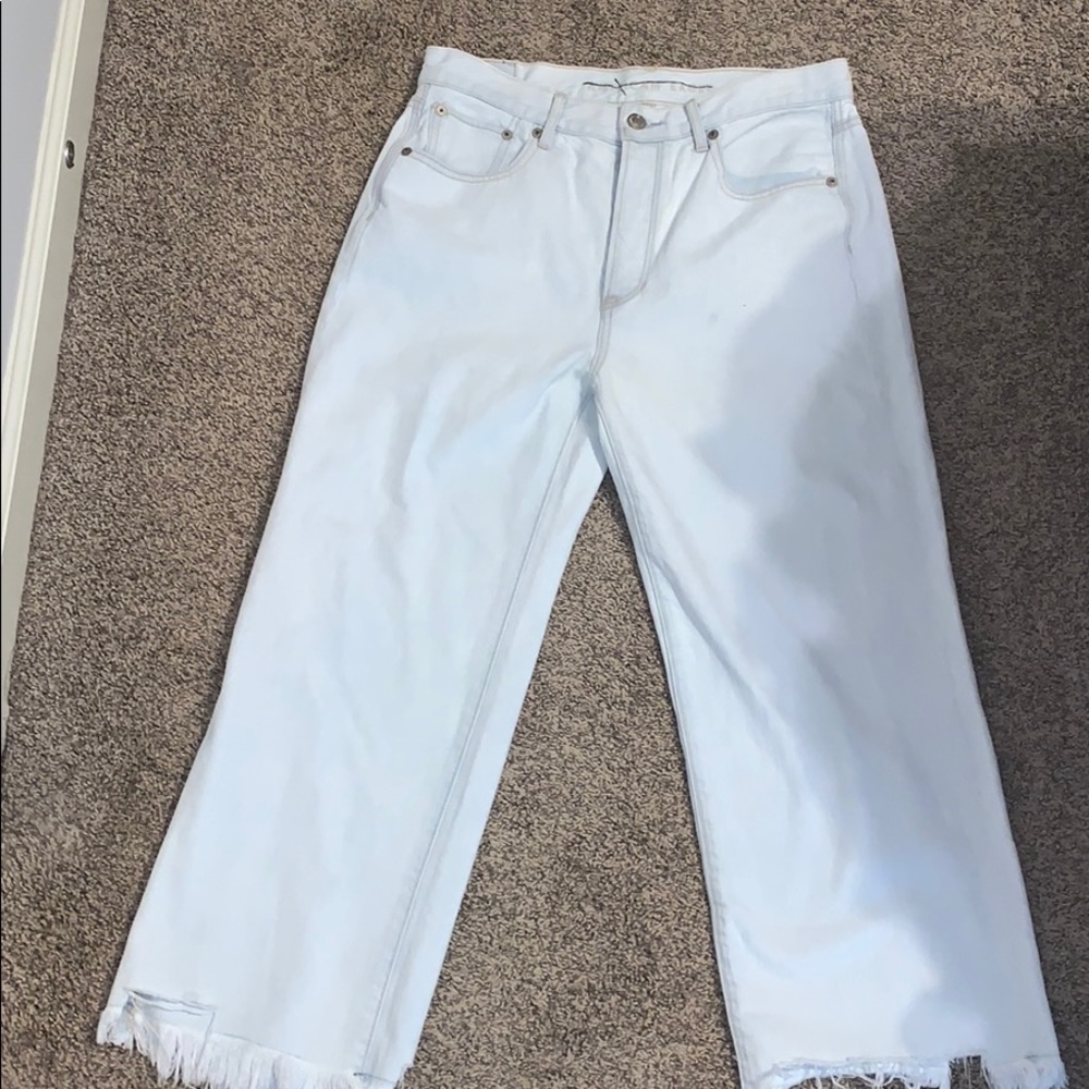 NWOT Light wash high rise AMERICAN EAGLE jeans